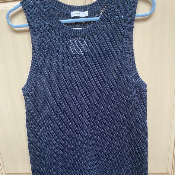 Vince Sleeveless Crew Neck Crochet Knit Sweater NWT - Picture 3 of 4
